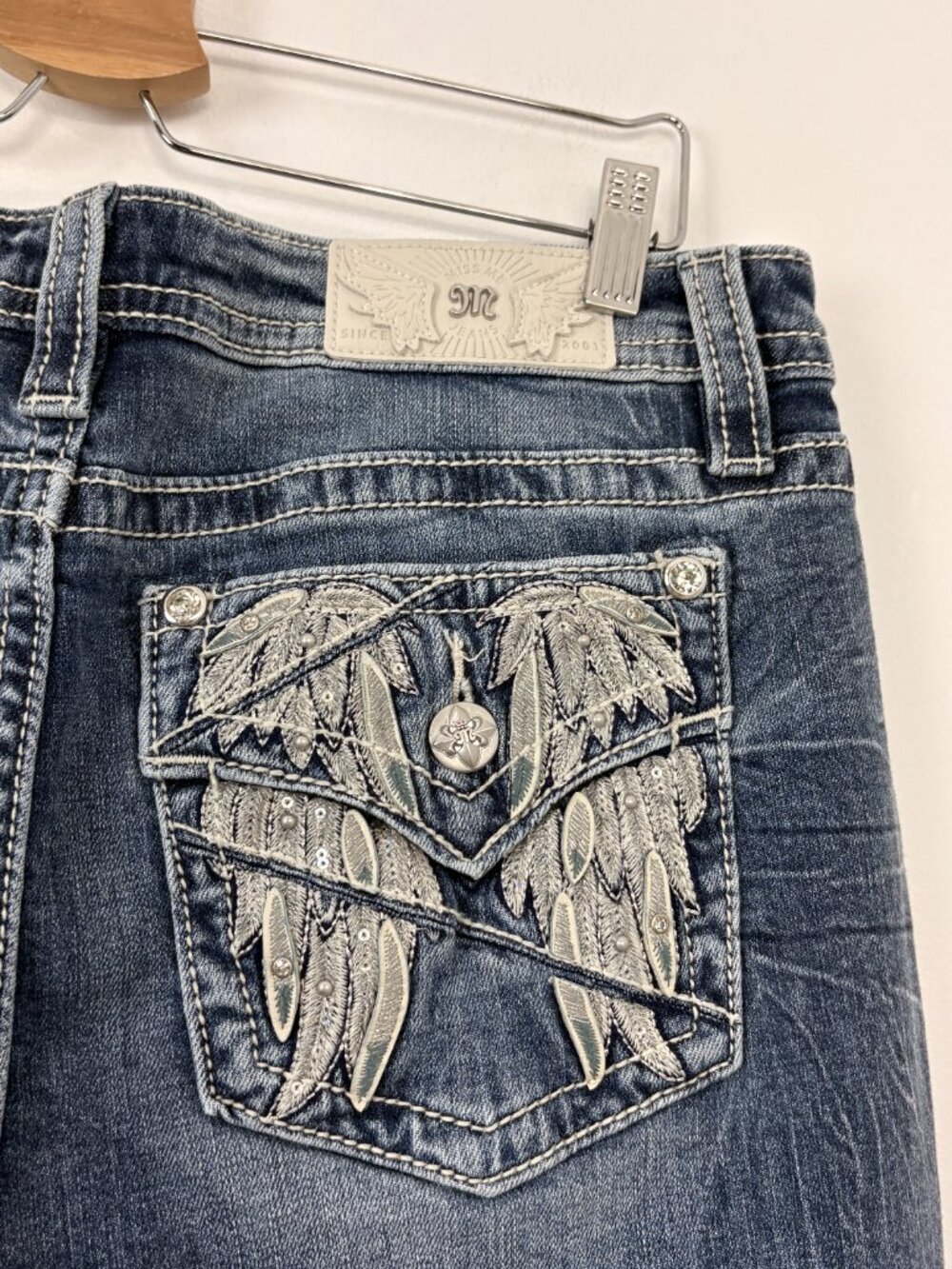NWT Miss Me Cloudborne Wing Slim Wide Jeans Rhinestone Size 32x30